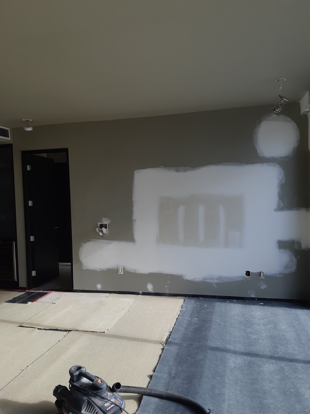 Krispol Painting Ltd | 58 Somerside Manor SW, Calgary, AB T2Y 3G4, Canada | Phone: (403) 399-1622