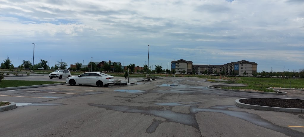 Seasons - Broadstreet Properties Ltd. | 590 Sterling Lyon Pkwy, Winnipeg, MB R3P 1G7, Canada | Phone: (866) 736-8515