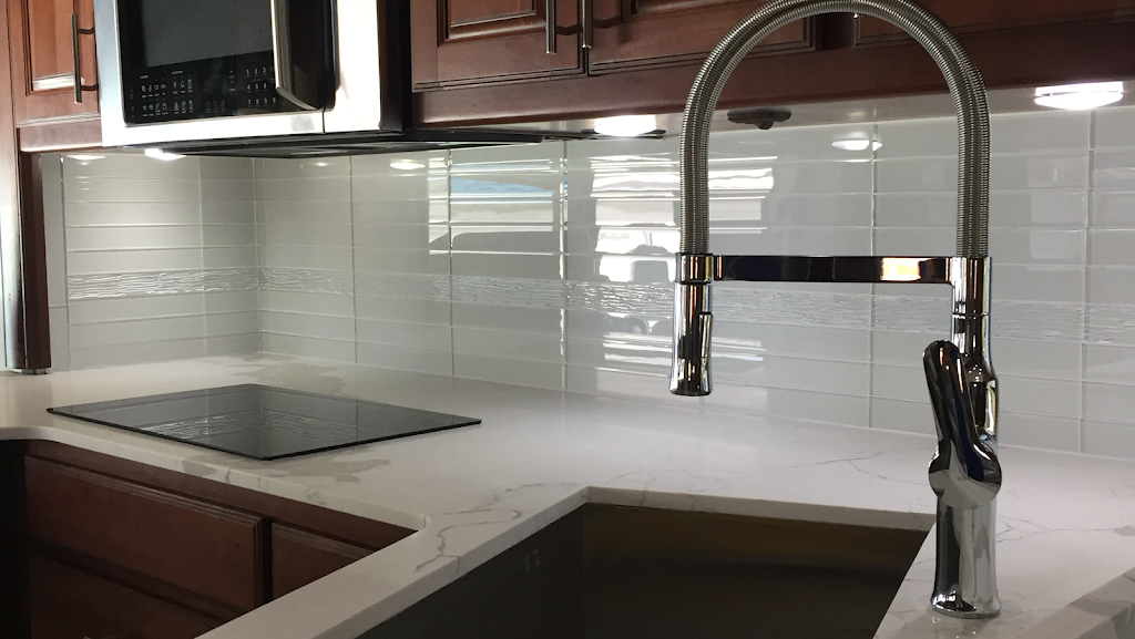 Ruby Flooring | 446 Donald St #4, Ottawa, ON K1K 1L9, Canada | Phone: (613) 834-4391