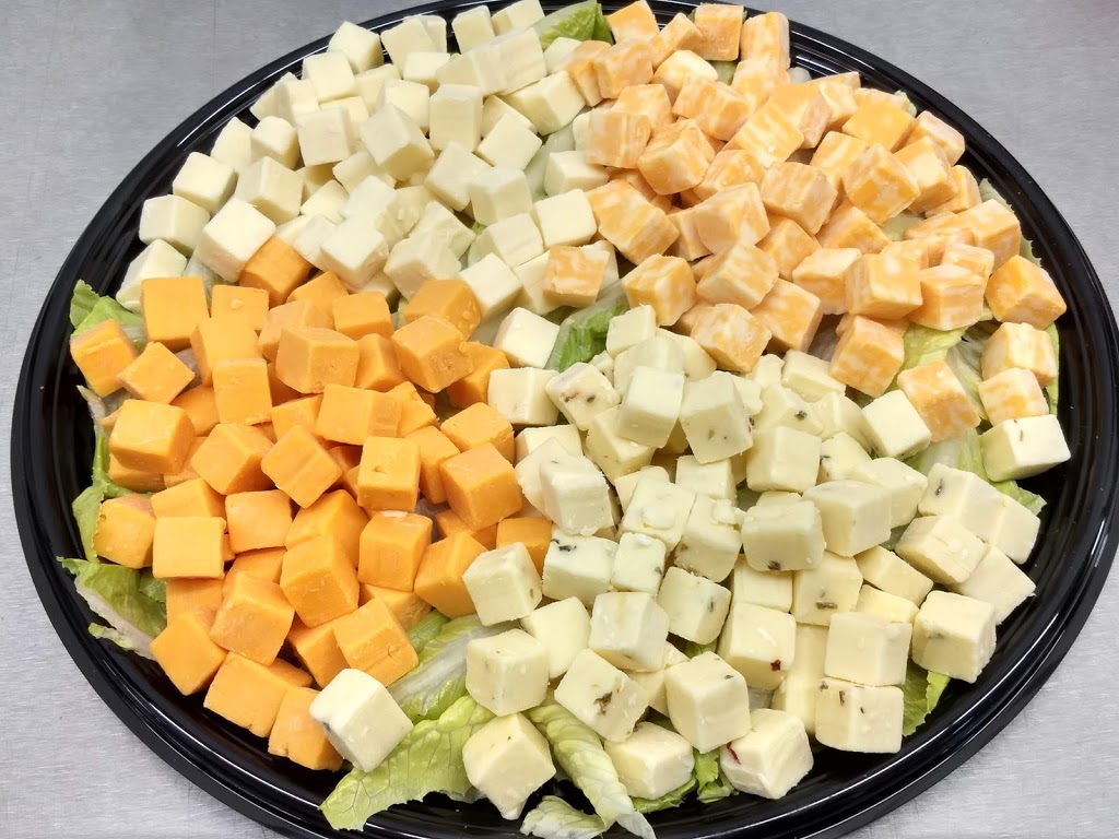 DeSalvos Meats & Eats | 2057, 3067 Delaware Ave, Kenmore, NY 14217, USA | Phone: (716) 874-3620
