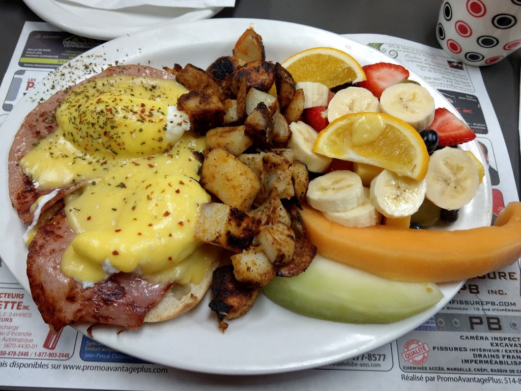 Restaurant Le Meunier | 3550 Chemin Gascon, Terrebonne, QC J6X 4J1, Canada | Phone: (450) 477-7256