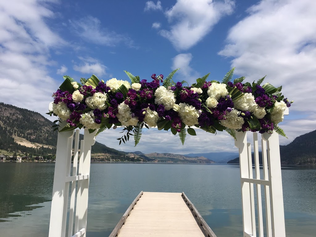 Sweet Elegance - Floral Design | 14-12840 Stillwater Way, Lake Country, BC V4V 2N8, Canada | Phone: (778) 215-0075