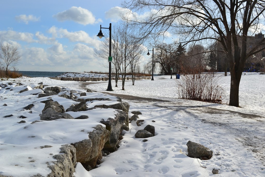 Norris Crescent Parkette | 24 Norris Crescent, Etobicoke, ON M8V 1S2, Canada