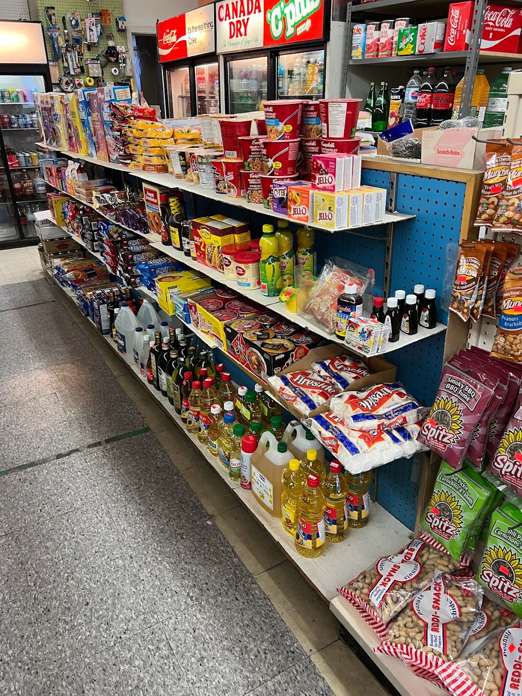 Nino’s Convenience Store | 467 Cosburn Ave., East York, ON M4J 2N6, Canada | Phone: (416) 421-1014