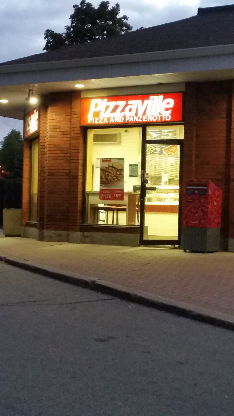 Pizzaville | 3405 South Millway, Mississauga, ON L5L 3R1, Canada | Phone: (416) 736-3636