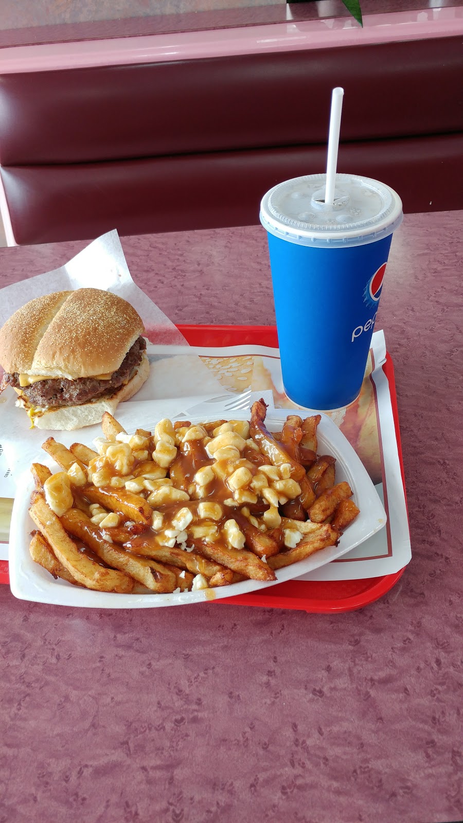 La Belle Province | 2690 Rue Dessaulles, Saint-Hyacinthe, QC J2S 2V5, Canada | Phone: (450) 261-0120