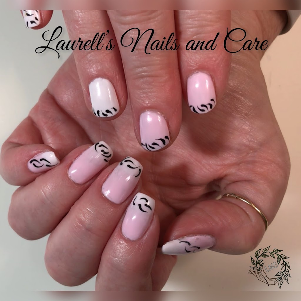 Laurells Nails And Care | 31 Amelia St, Paris, ON N3L 1Z4, Canada | Phone: (519) 635-1208