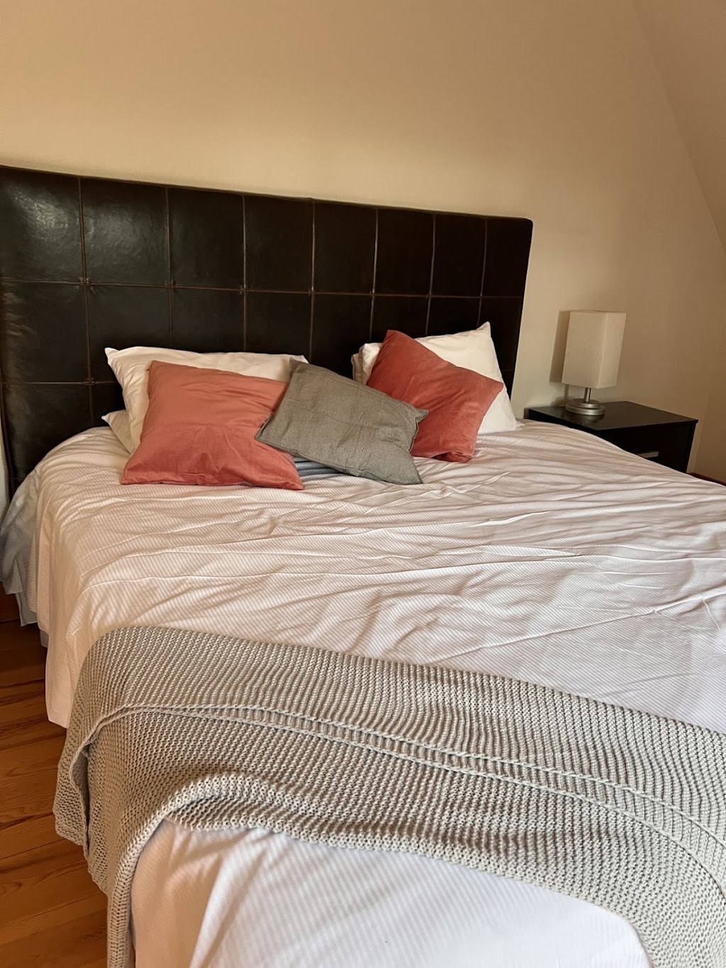 chalet #212 | 139 Chem. de la Fraternité, Lac-Supérieur, QC J0T 1P0, Canada | Phone: (888) 251-5138