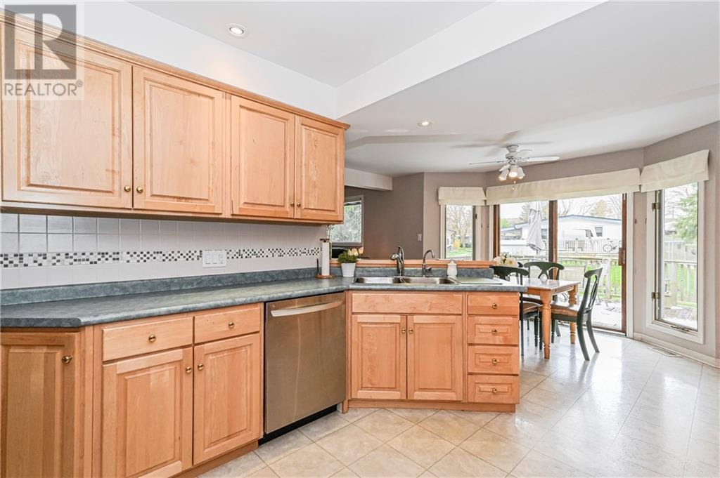 Sam Flooring | 88 Old Chicopee Dr, Kitchener, ON N2A 2G2, Canada | Phone: (226) 606-0086