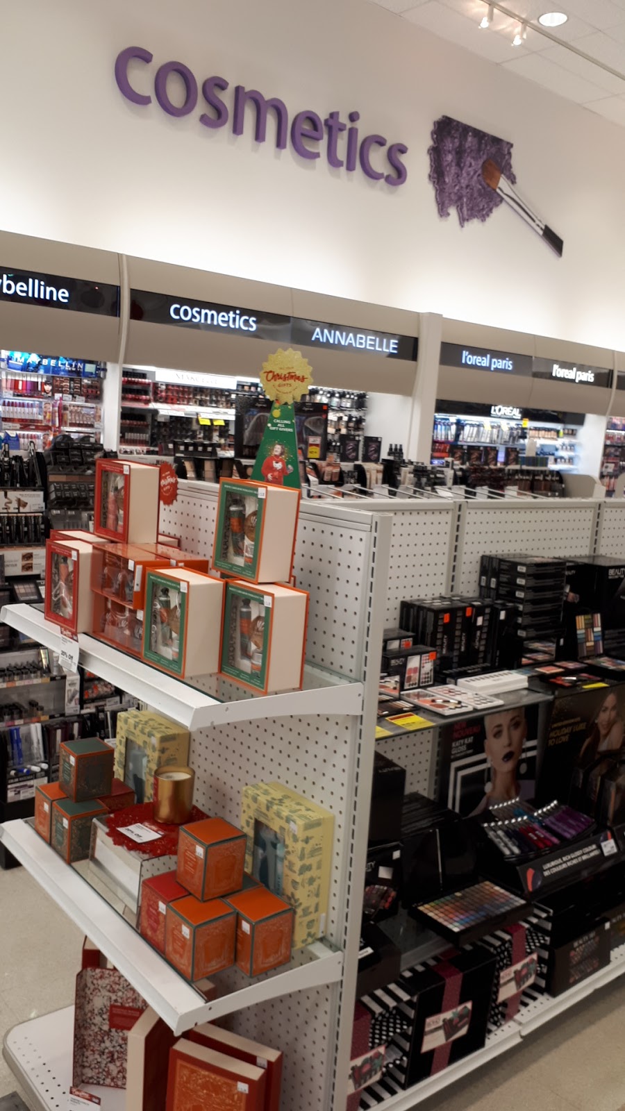London Drugs | 022 - Jasper Gates, 14951 Stony Plain Rd, Edmonton, AB T5P 4W1, Canada | Phone: (780) 944-4522
