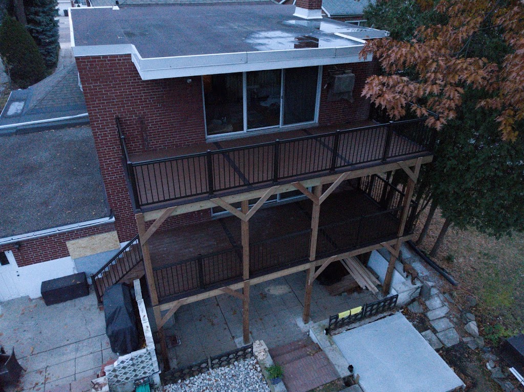 Deck Builder Aurora | 448 Hollandview Trail #12, Aurora, ON L4G 0G3, Canada | Phone: (647) 428-8438