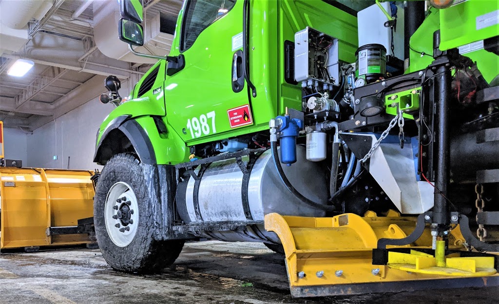 Larochelle Equipment Inc | 250 2 Av, Québec, QC G1L 3A7, Canada | Phone: (418) 522-8222