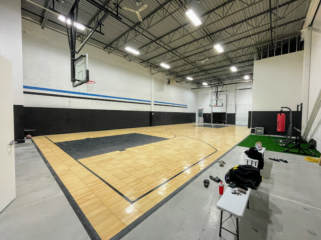 Astral Courts | 4020a Sladeview Crescent Unit 1, Mississauga, ON L5L 6B1, Canada | Phone: (289) 302-5777