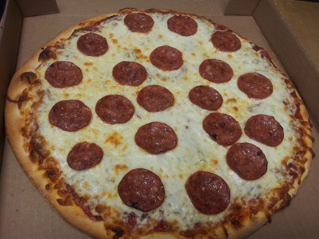 PIZZA 2 GO | 1856 Rue Sherbrooke, Magog, QC J1X 2T3, Canada | Phone: (819) 769-0666