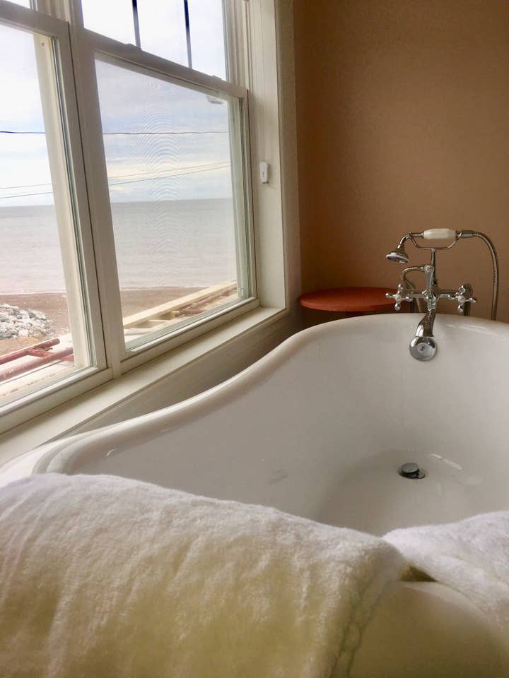 Seaholm Beach House | 26 Beach St, St. Martins, NB E5R 1C7, Canada | Phone: (506) 833-4441