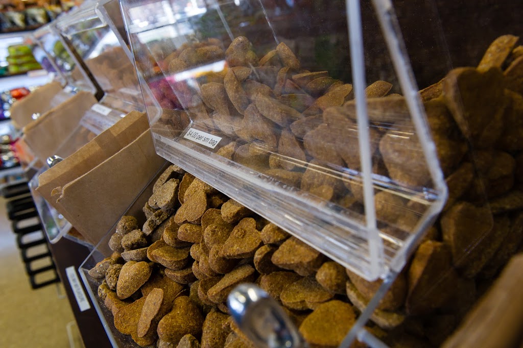 Tail Blazers Health Food Store for Pets | 1877 Regent St, Sudbury, ON P3E 3Z7, Canada | Phone: (705) 470-3112