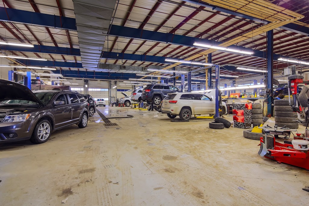 Great West Chrysler | 17817 Stony Plain Rd, Edmonton, AB T5S 1B4, Canada | Phone: (780) 483-5337
