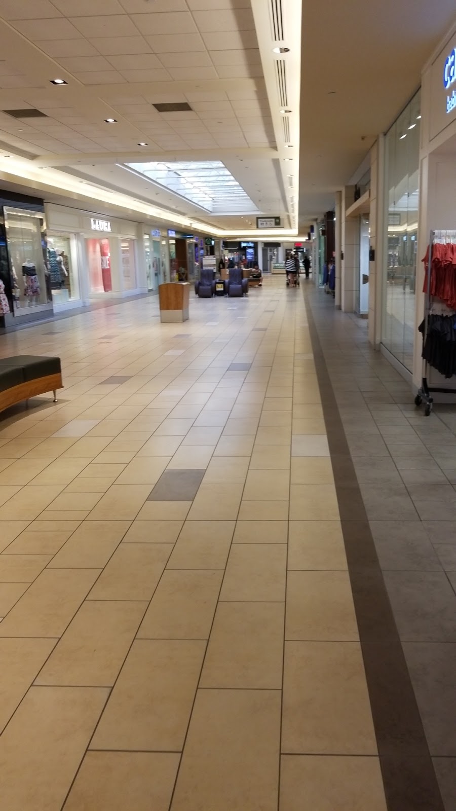 M·A·C - Stone Road Mall | 435 Stone Rd W Z-18, Guelph, ON N1G 2X6, Canada | Phone: (519) 836-5644