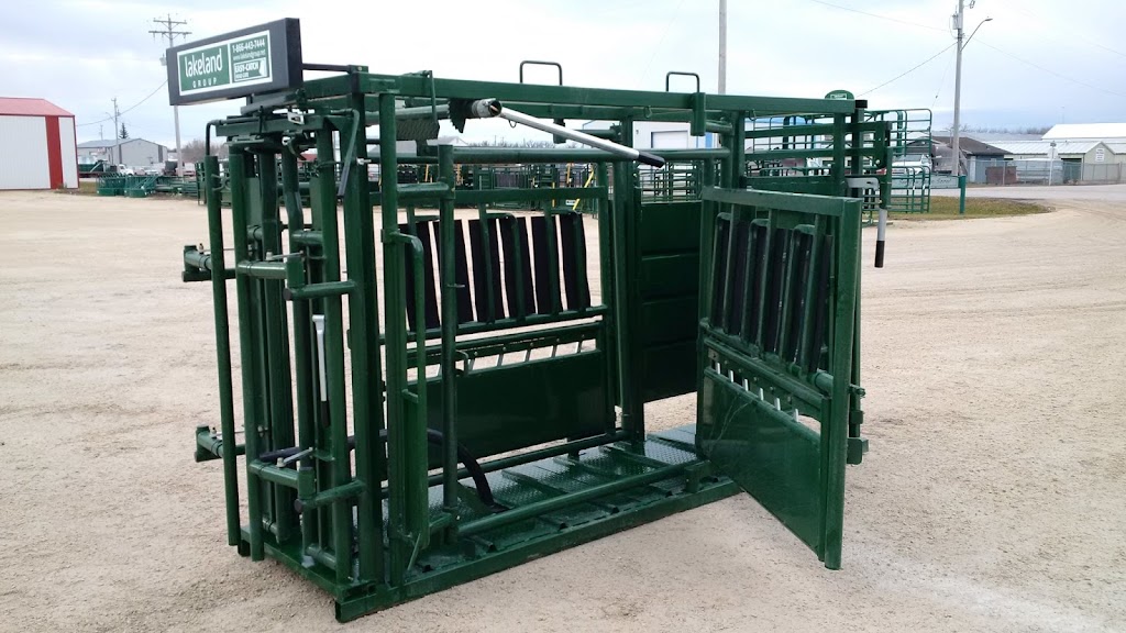 Lakeland Farm and Ranch Direct | 1 Limestone Dr, Stonewall, MB R0C 2Z0, Canada | Phone: (204) 467-4470