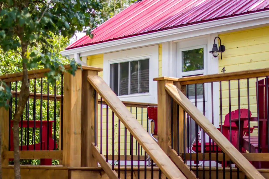 More Time In Muskoka | 581 Phillip St E, Gravenhurst, ON P1P 1M3, Canada | Phone: (705) 710-0418