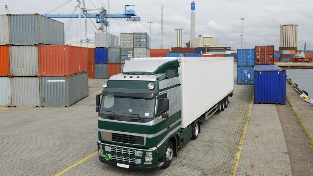 Bekins World Wide Moving | 14251 Burrows Rd, Richmond, BC V6V 1K9, Canada | Phone: (604) 214-4444