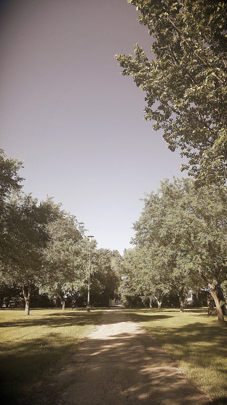 Beaumont Park | Beaumont, Winnipeg, MB R3T, Canada