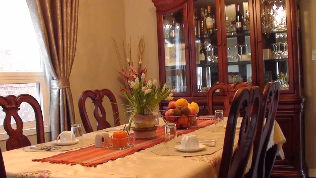 Amandas B & B | 304 Raymerville Dr, Markham, ON L3P 6N9, Canada | Phone: (416) 707-5723