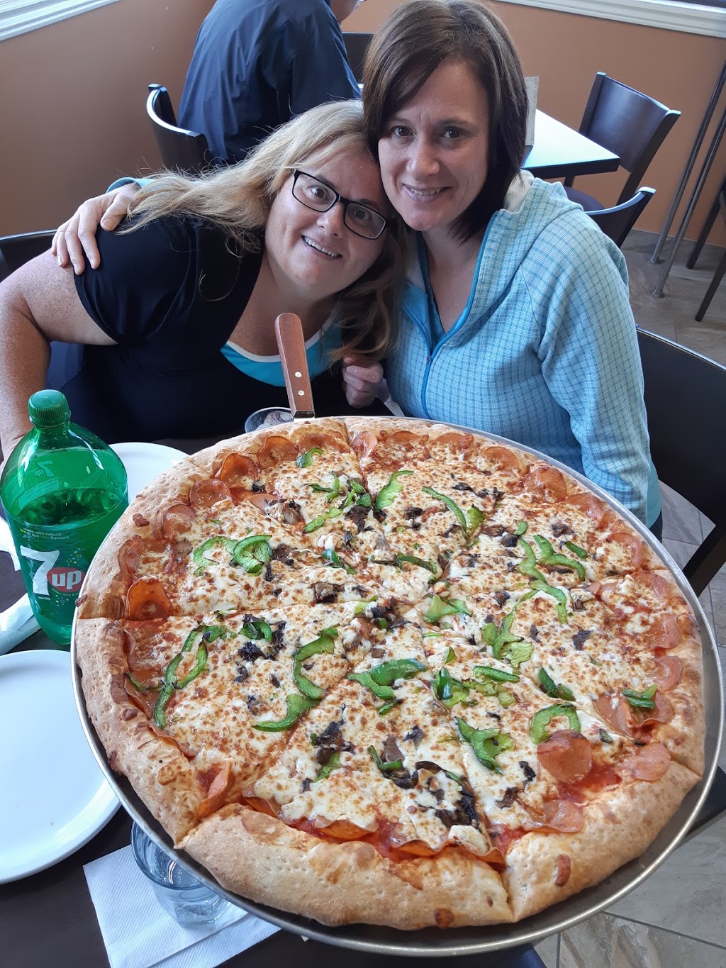 Kennys Pizza Cole Harbour | 1038 Cole Harbour Rd, Dartmouth, NS B2V 1E7, Canada | Phone: (902) 466-9222
