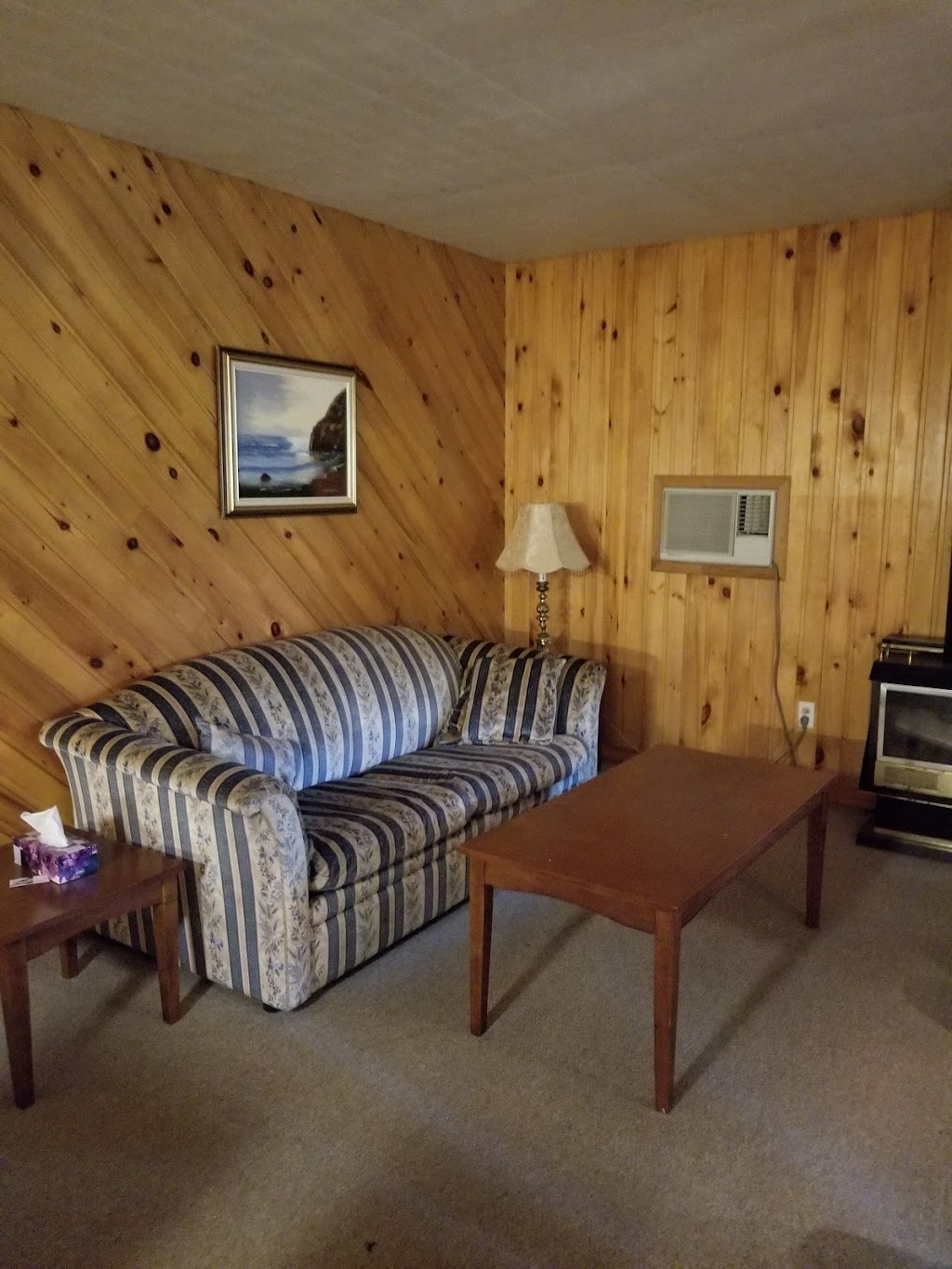 High Falls Bay Cottages, Camping & Waterpark | 50 Brodie Crescent, Bracebridge, ON P1L 1W9, Canada | Phone: (705) 645-1865