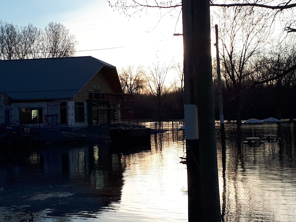 Quyon Ferry (Que) | 3 Rue Ferry, Quyon, QC J0X 2V0, Canada | Phone: (343) 883-7533