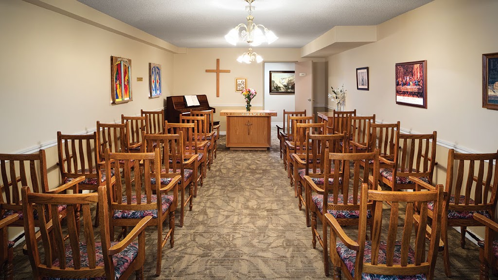 Chartwell Pinewood Retirement Residence | 1022 Pembroke St E, Pembroke, ON K8A 8A7, Canada | Phone: (613) 775-5007