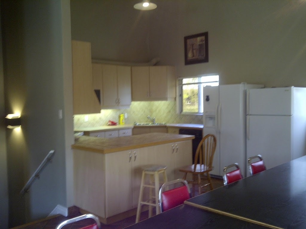 7 Bed Blue Mountain Tyrolean Chalet | 147 Kandahar Ln #35R, The Blue Mountains, ON L9Y 0N8, Canada | Phone: (705) 888-0660