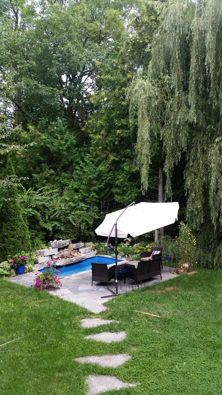 Wasaga Beach BnB | 15 44th St N, Wasaga Beach, ON L9Z 1Z2, Canada | Phone: (705) 606-0257