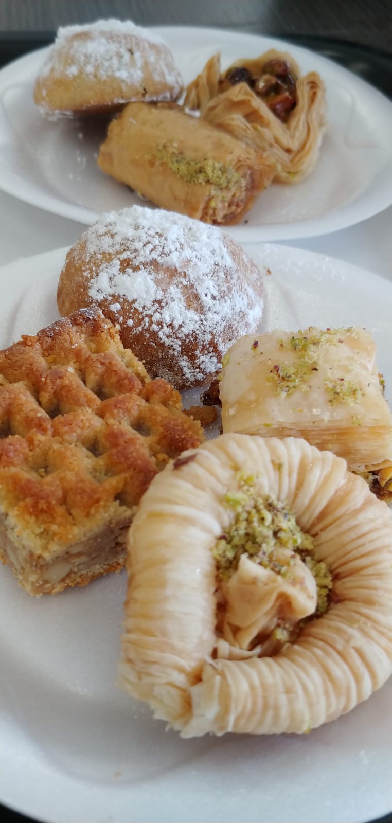 Reef Bakery | 775 Southdale Rd E Unit 3, London, ON N6E 1R9, Canada | Phone: (519) 204-3434