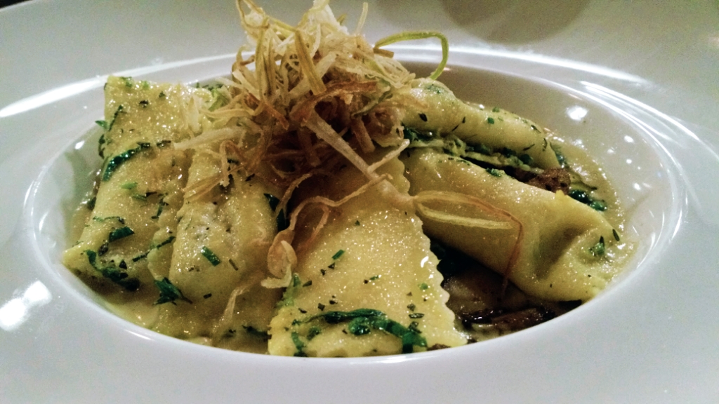 Absinthe | 1208 Wellington St W, Ottawa, ON K1Y 2Z7, Canada | Phone: (613) 761-1138