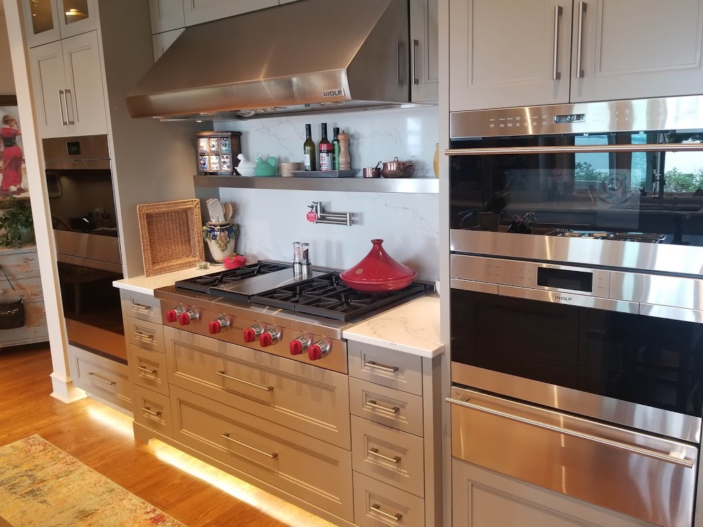 Coast Appliances - Victoria | 736 Cloverdale Ave, Victoria, BC V8X 2S7, Canada | Phone: (250) 475-0277