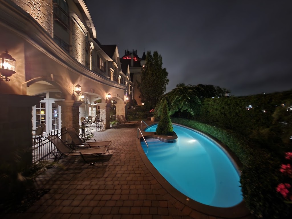 Le St-Martin Hôtel & Suites | 1400 Rue Maurice-Gauvin, Laval, QC H7S 2P1, Canada | Phone: (450) 902-3000