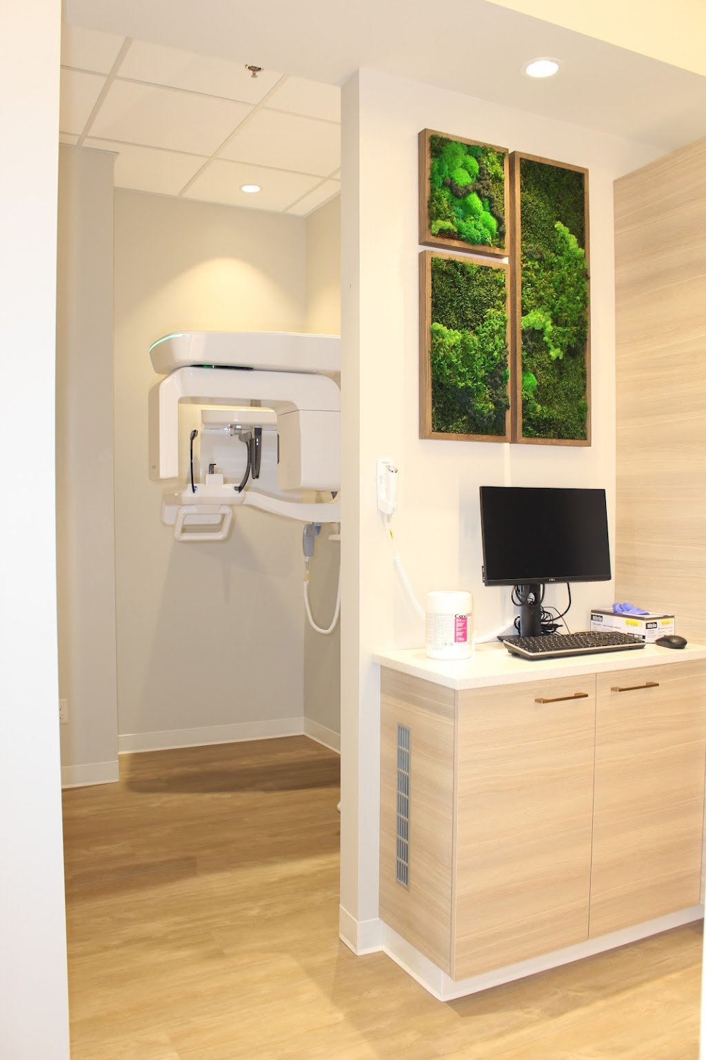 Newbury Dental | Dentist Edmonton | 8315 Chappelle Way SW, Edmonton, AB T6W 4S1, Canada | Phone: (780) 760-3033