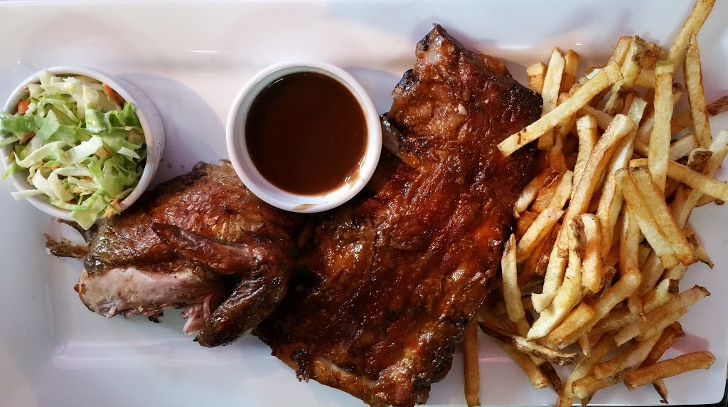 Resto SmokenGrill Burger pub | 79 Rue Saint Joseph, Gracefield, QC J0X 1Y0, Canada | Phone: (819) 463-9990