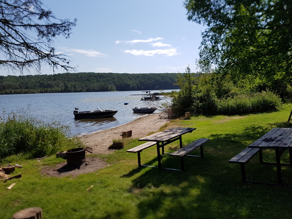 Battle Lake Park | Township Rd 462B, Winfield, AB T0C 2X0, Canada
