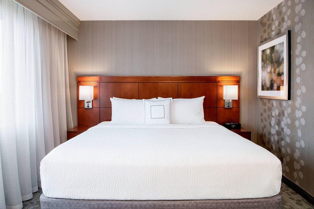 Courtyard by Marriott Edmonton West | 10011 184 St NW, Edmonton, AB T5S 0C7, Canada | Phone: (780) 638-6070