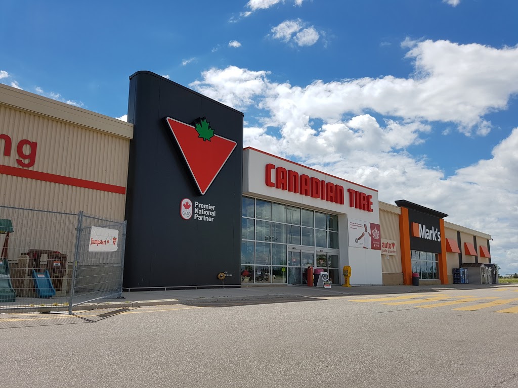 Canadian Tire | 300 Maidstone Ave W, Essex, ON N8M 2X6, Canada | Phone: (519) 776-5224