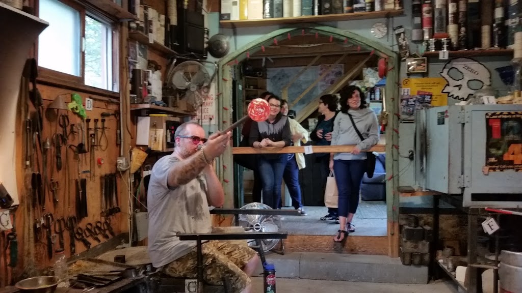 The Hot Shop by Artech Studios | 18639 ON-118, Tory Hill, ON K0L 2Y0, Canada | Phone: (705) 448-9522