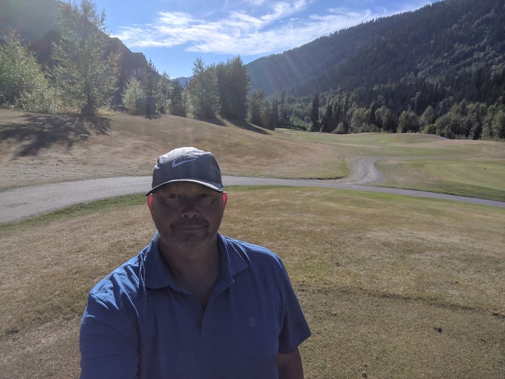 Bears Lair Lodge | 1301 Burfield Dr, Sun Peaks, BC V0E 5N0, Canada | Phone: (250) 578-8743