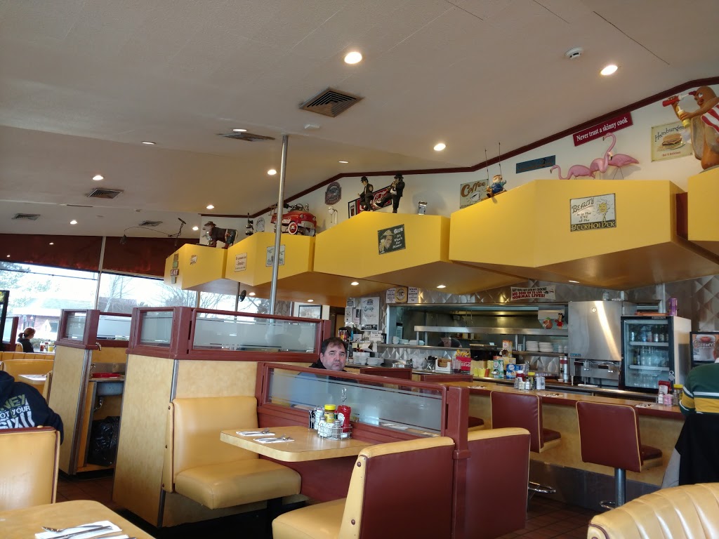 Big Als Diner | 234 D St, Blaine, WA 98230, USA | Phone: (360) 332-3540