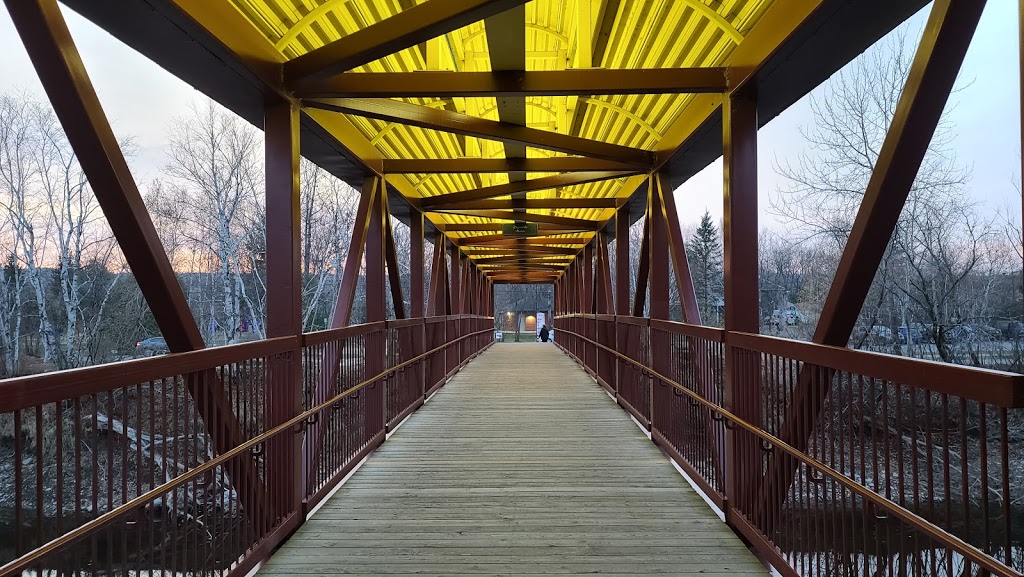 Parc de lÎle-Pozer | 522 Avenue de la Chaudière, Saint-Georges, QC G5Y 6B7, Canada | Phone: (418) 228-5555