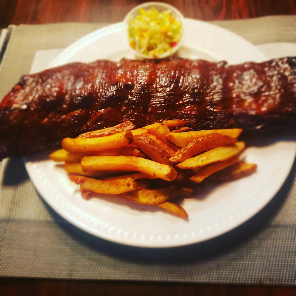 AlphaCater Bar & Grill | 760 Gibbons Rd, Renfrew, ON K7V 0B7, Canada | Phone: (613) 432-8109