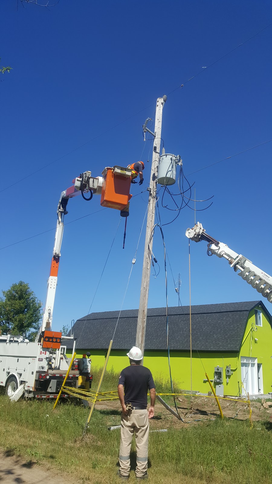 Daliran Electric | 46 Mosedale Crescent, North York, ON M2J 3A4, Canada | Phone: (416) 844-6020