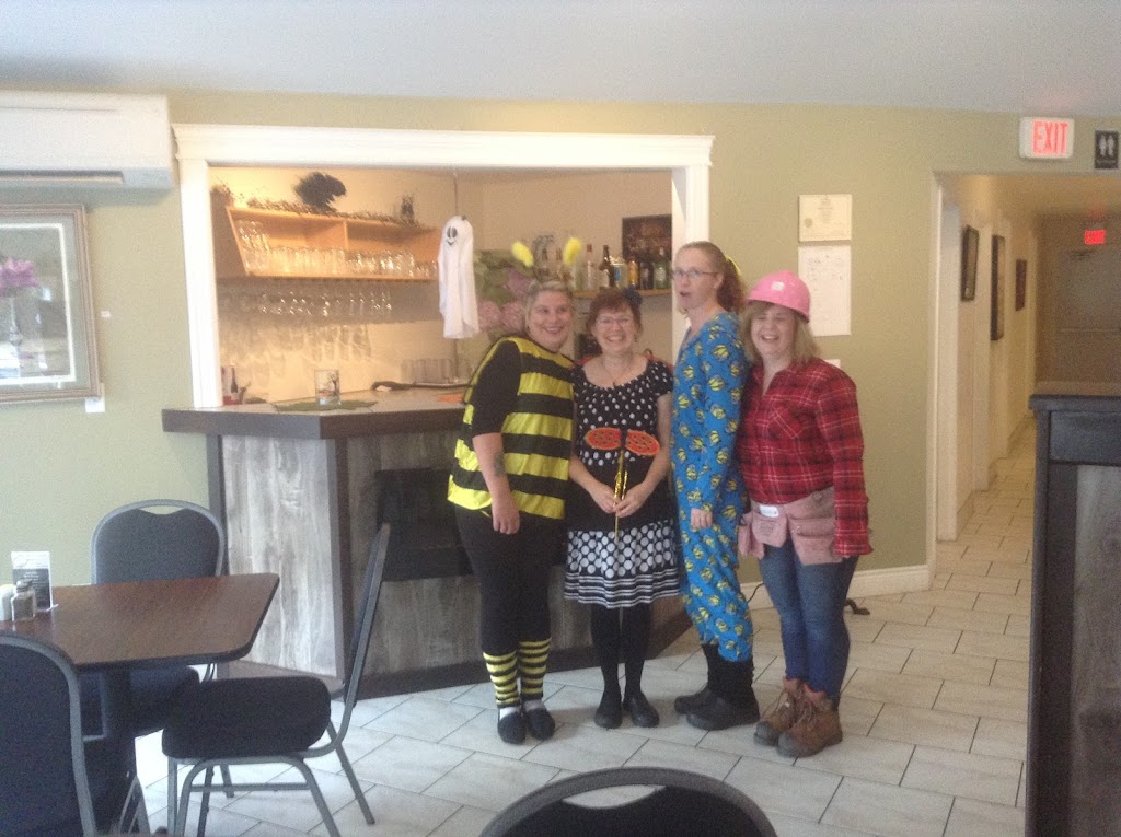 Angies Family Restaurant | 71 Main St, Middleton, NS B0S 1P0, Canada | Phone: (902) 363-2238