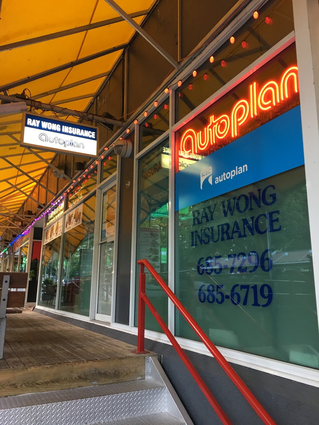 InsureBC (West End) Insurance Services Ltd | 1610 Robson St, Vancouver, BC V6G 1C7, Canada | Phone: (604) 685-7296